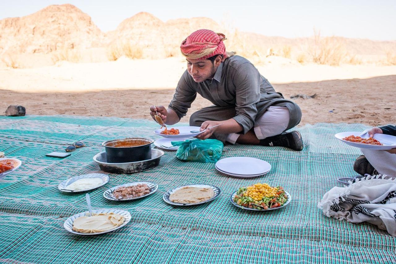 Wadi Rum Magic Nature Camp Hotel Exterior foto